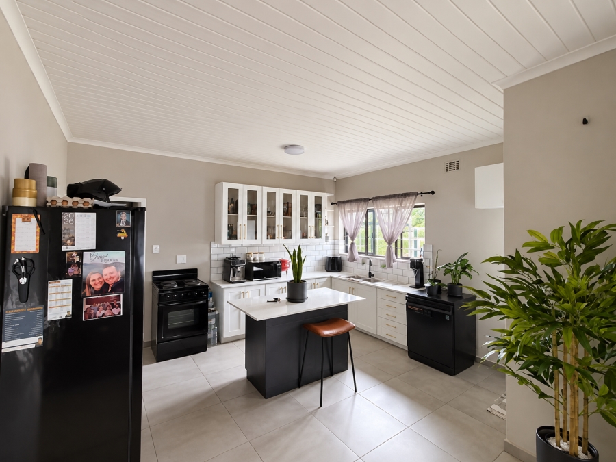 3 Bedroom Property for Sale in Amandelsig Western Cape